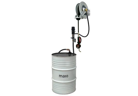 pneuMATO 3 montaggio a parete, con DIGIMET E35 e con uscita olio motore